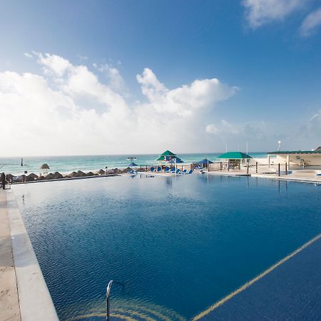 Seadust Cancun Family Resort Exterior photo
