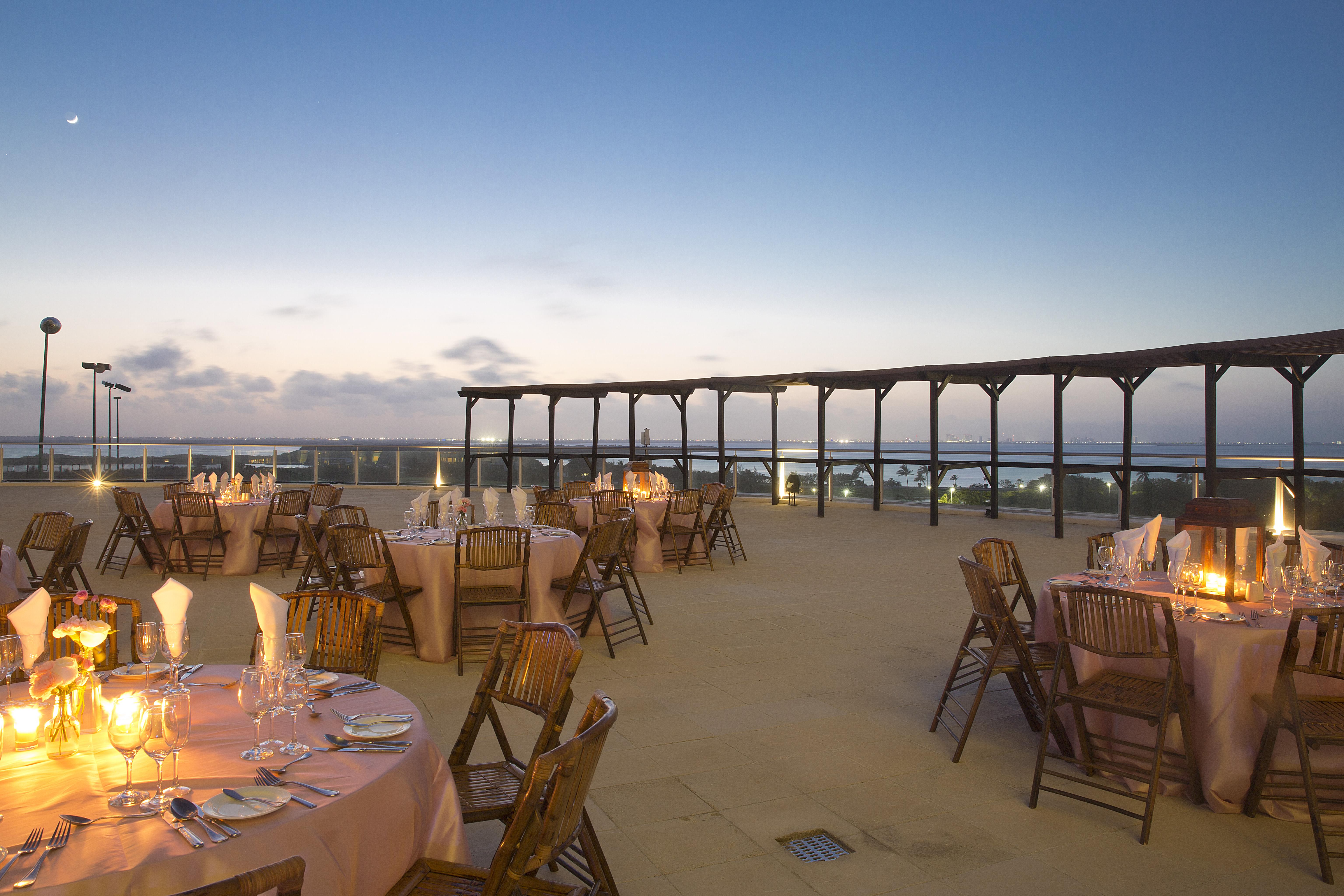 Seadust Cancun Family Resort Exterior photo
